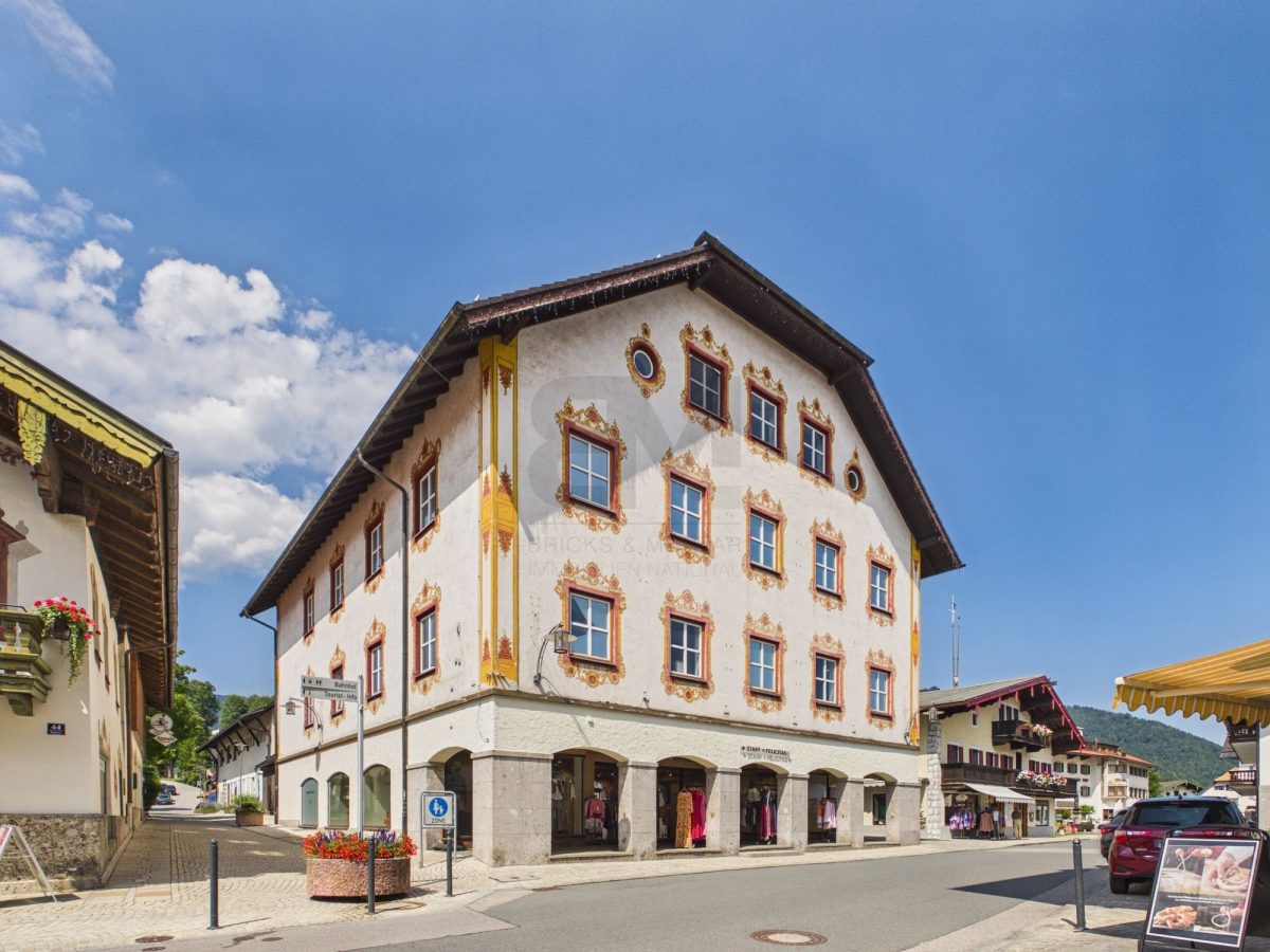 Immobilienangebot - Ruhpolding - Alle - WOHN- UND GESCHÄFTSHAUS MIT GENEHMIGTEM UMNUTZUNGSKONZEPT IM ZENTRUM VON RUHPOLDING