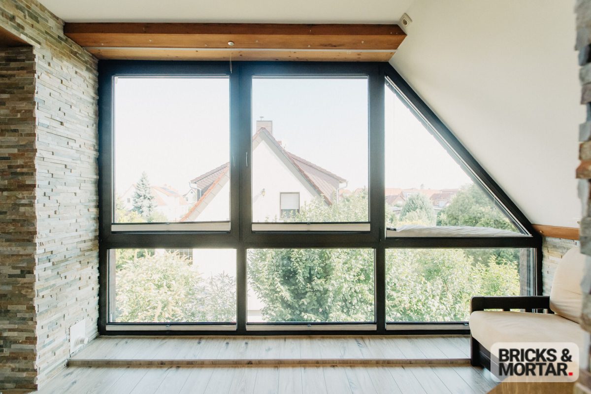 Immobilienangebot - Leipzig - Alle - Besondere Wohnqualität: charmante Doppelhaushälfte mit Kamin, Infrarotsauna & Gartenidylle