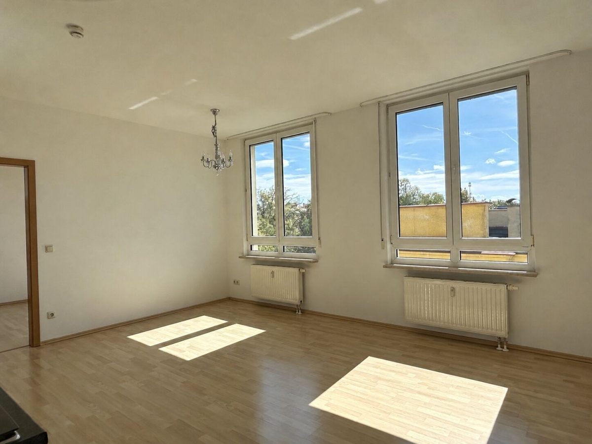 Immobilienangebot - Augsburg - Alle - Lichtdurchflutete, kompakte 2-Zimmer-Wohnung in zentraler Augsburger Innenstadtlage -TG-Stellplatz-