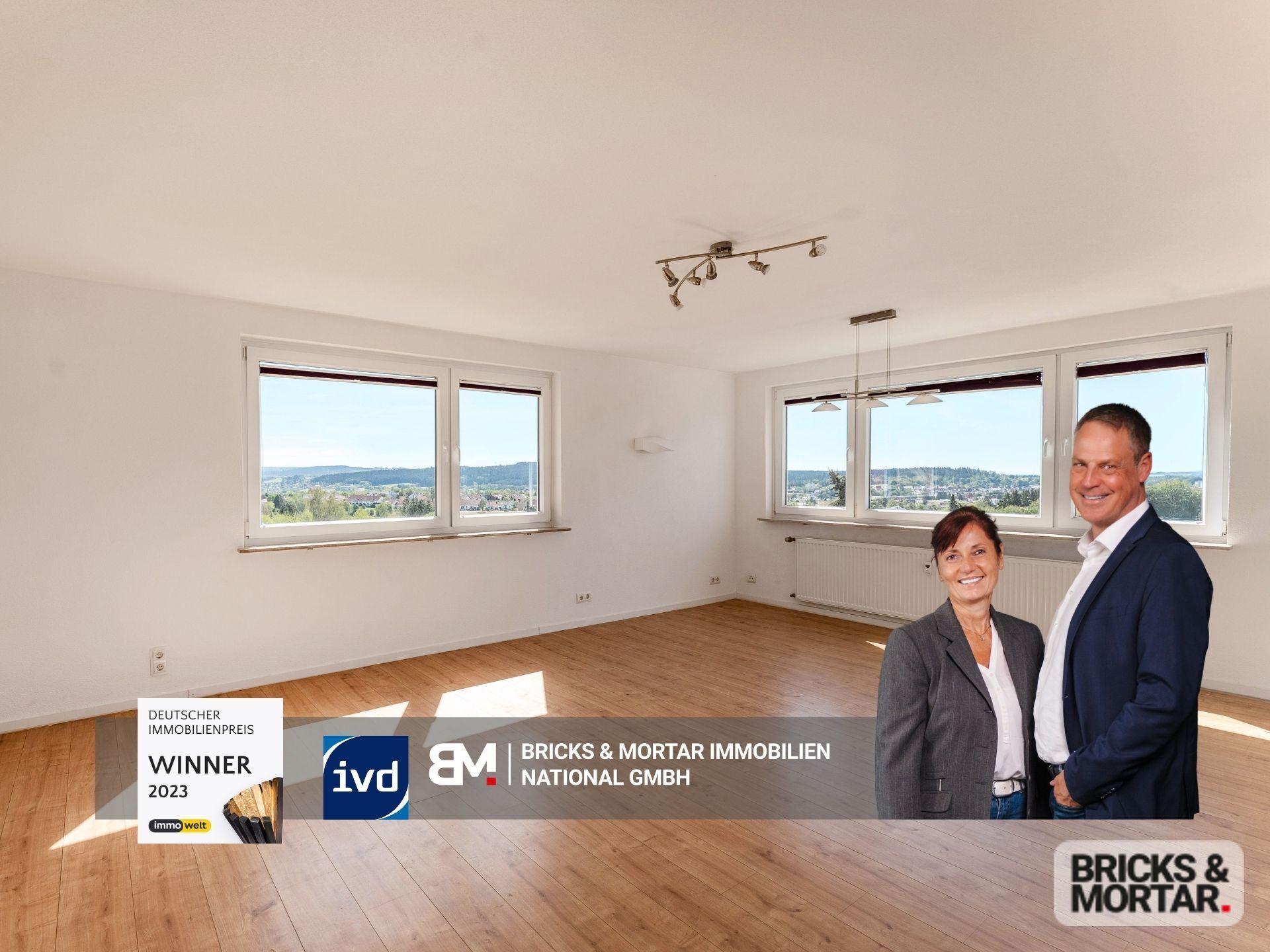 Immobilienangebot - Villingen-Schwenningen - Alle - Bezugsfrei über den Dächern von Schwenningen: Renovierte 4-Zimmer-Wohnung mit herrlicher Fernsicht