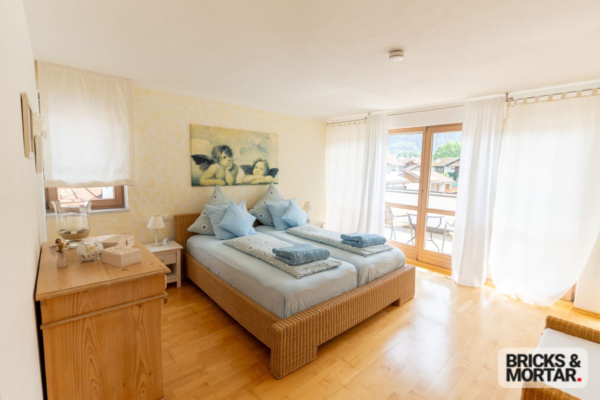 Immobilienangebot - Füssen - Alle - Ruhig wohnen, zentral leben – großzügige Doppelhaushälfte in Füssen