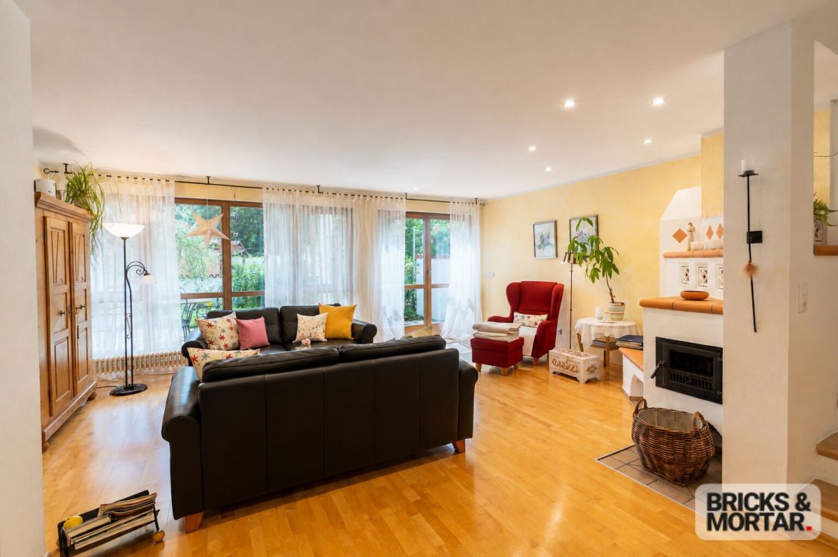 Immobilienangebot - Füssen - Alle - Ruhig wohnen, zentral leben – großzügige Doppelhaushälfte in Füssen
