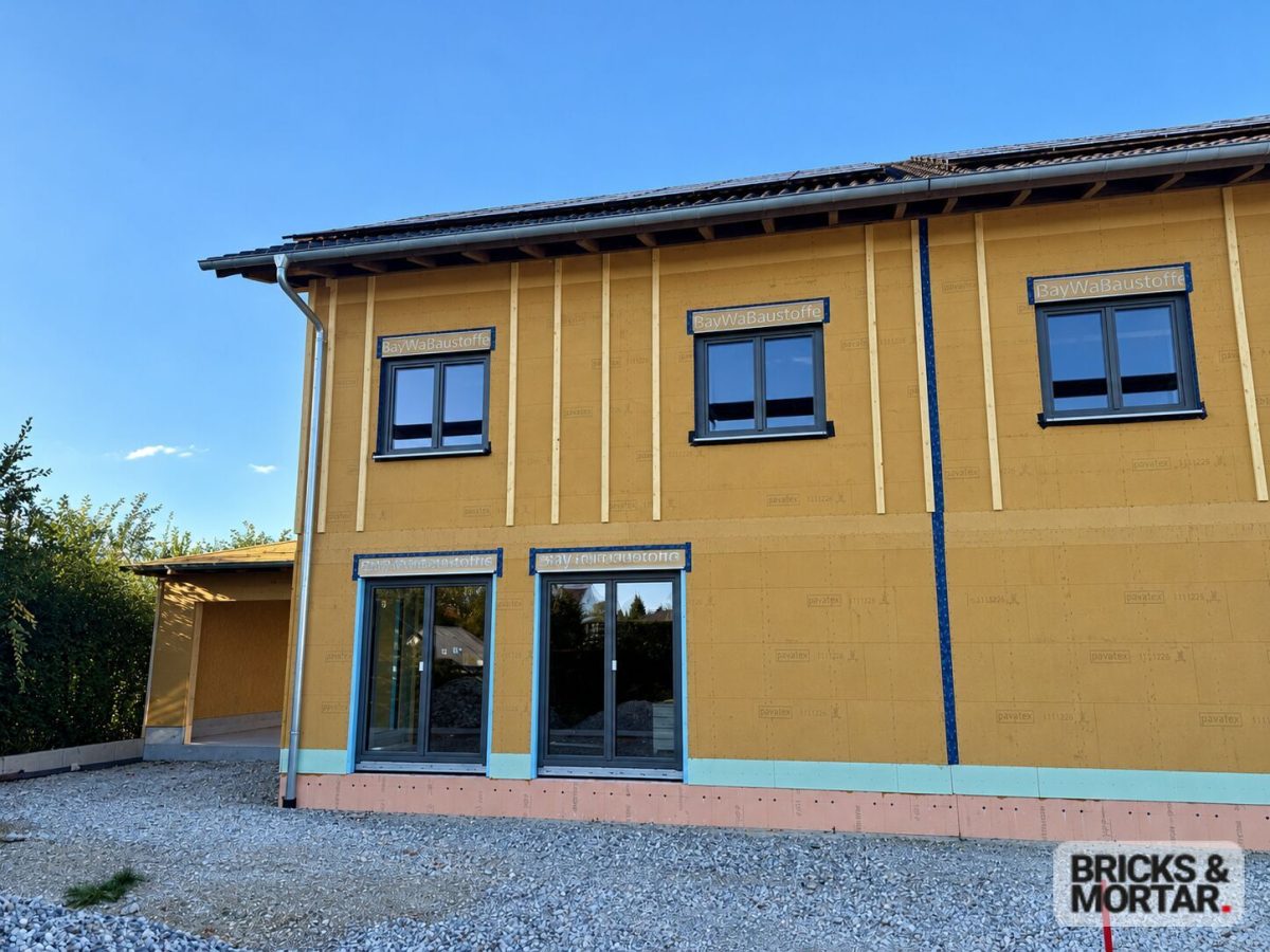 Immobilienangebot - Ettringen - Alle - Neubau-Doppelhaushälfte in Holzbauweise mit KfW 55, Garage und Stellplatz in Ettringen
