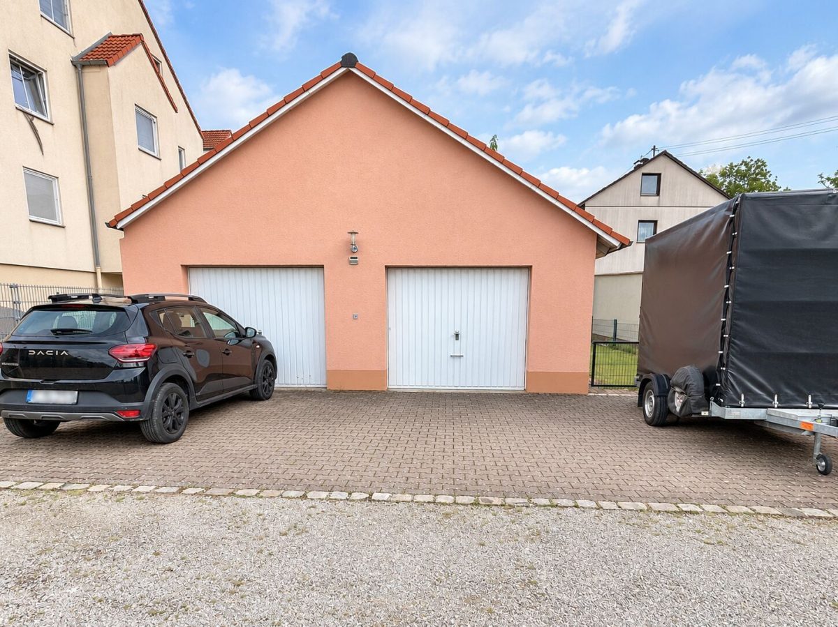 Immobilienangebot - Diedorf - Alle - Begehrtes EFH mit großem Garten in Diedorf | PV-Anlage | Doppelgarage | 3-Wohneinheiten-Potenzial