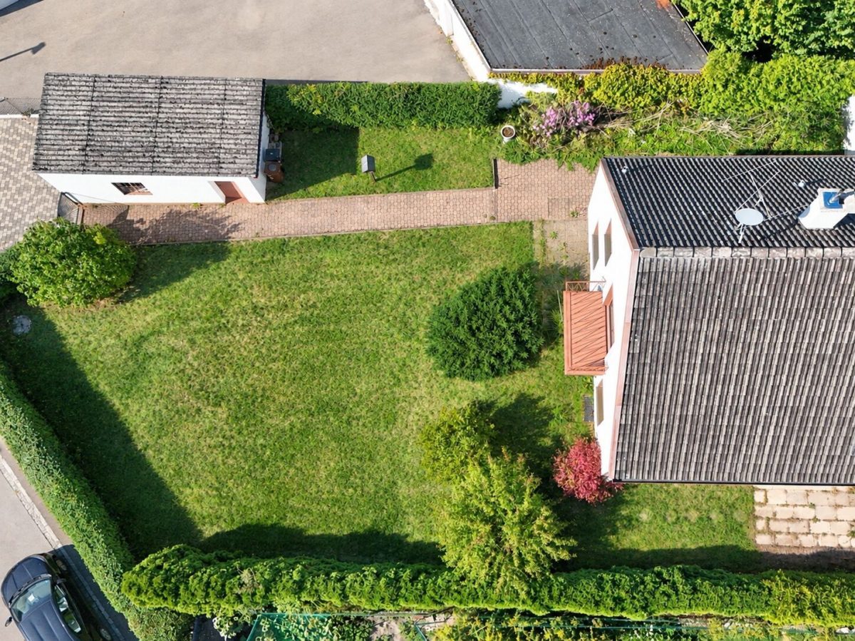 Immobilienangebot - Neusäß-Westheim - Alle - Doppelhaushälfte in Neusäß-Westheim | großer Garten, Balkon & Garage