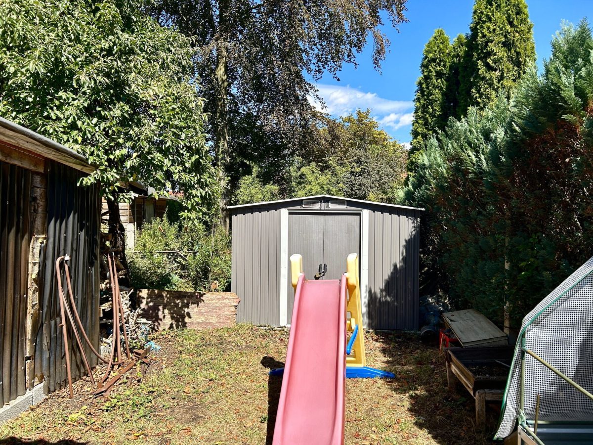 Immobilienangebot - Untermeitingen - Alle - Einfamilienhaus mit 120 m², 6 Zimmern, großem Garten, Doppelgarage und PV-Anlage in Untermeitingen