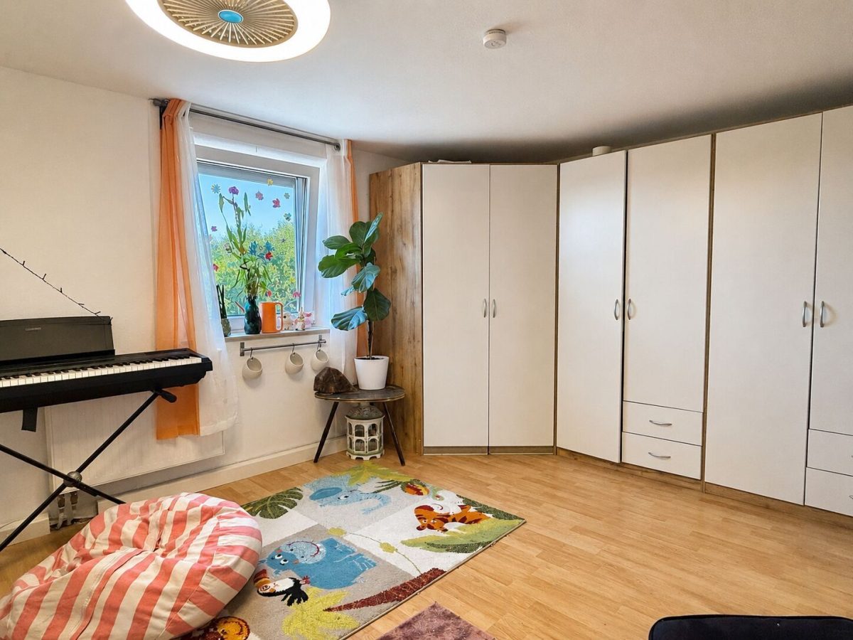 Immobilienangebot - Schwabmünchen - Alle - Einzigartige 4,5-Zimmer-Maisonette-Wohnung mit Gartennutzung und Garage in Schwabmünchen | ca. 90 m²