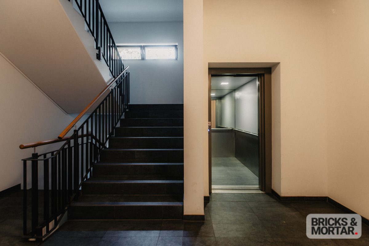 Immobilienangebot - Leipzig - Alle - Wohnen, wo das Herz aufblüht – Großzügige Erdgeschosswohnung mit zwei Terrassen im Grünen