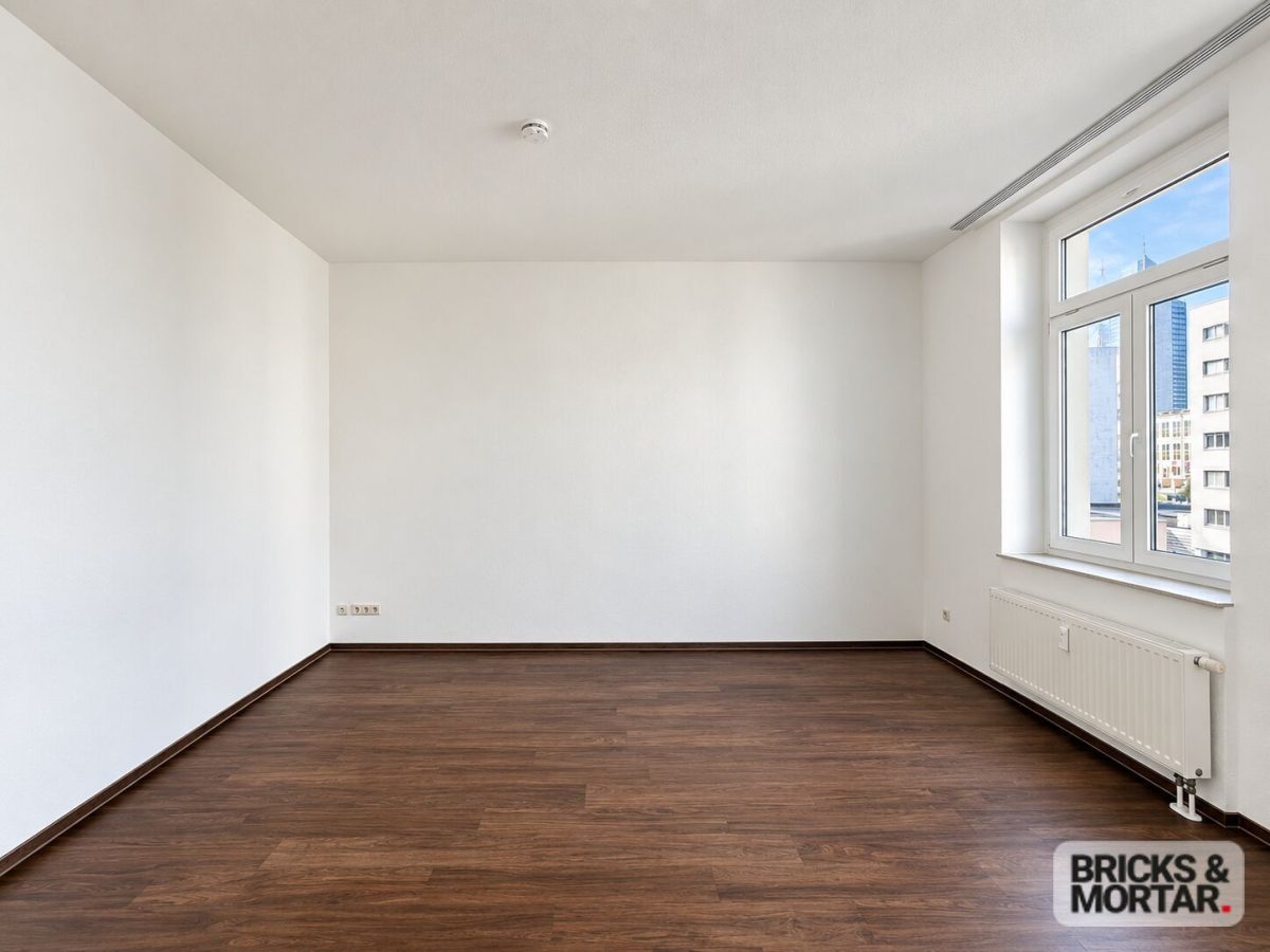Immobilienangebot - Leipzig / Leipzig Zentrum-Ost - Alle - Ein Zuhause zum Verlieben – Charmante Altbauwohnung mit Westloggia in zentrumsnaher Lage
