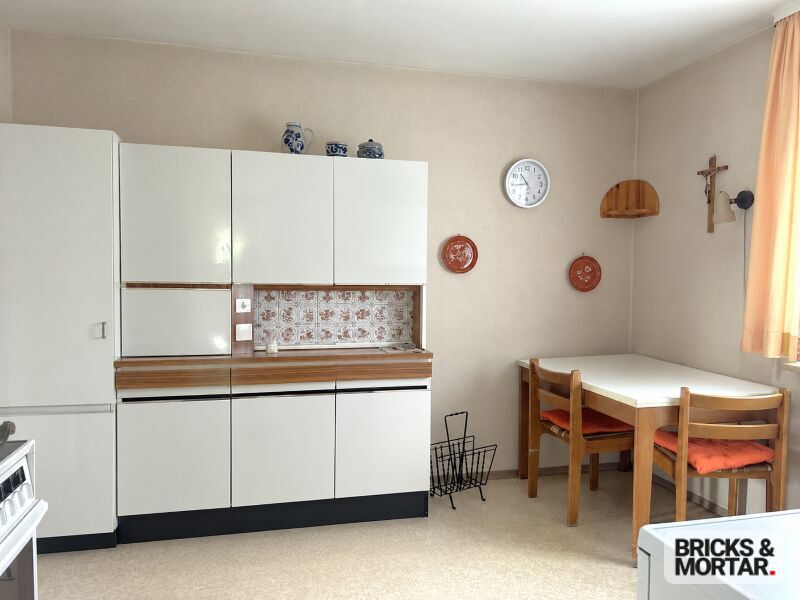 Immobilienangebot - Gablingen / Gablingen-Siedlung - Alle - Freistehendes Einfamilienhaus mit großem Südgarten und Gestaltungspotenzial