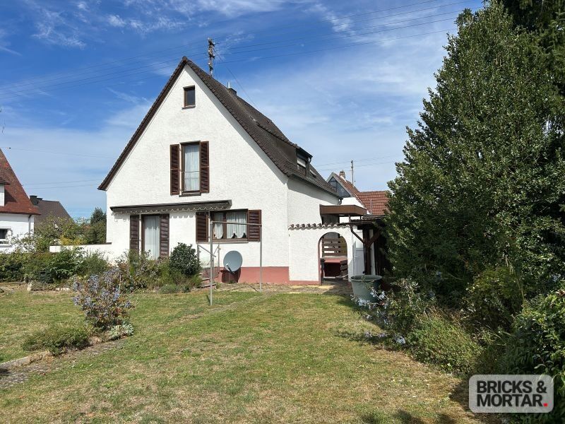 Immobilienangebot - Gablingen / Gablingen-Siedlung - Alle - Freistehendes Einfamilienhaus mit großem Südgarten und Gestaltungspotenzial