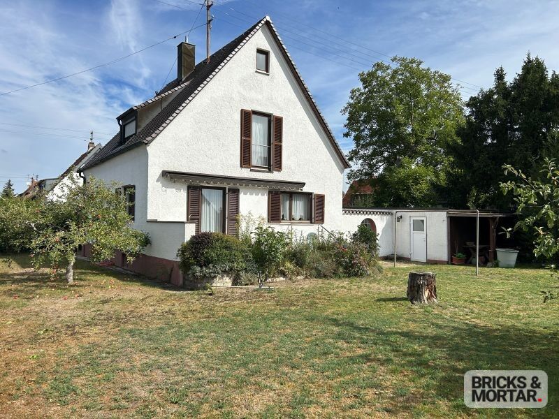 Immobilienangebot - Gablingen / Gablingen-Siedlung - Alle - Freistehendes Einfamilienhaus mit großem Südgarten und Gestaltungspotenzial