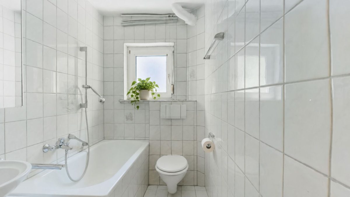 Immobilienangebot - Augsburg - Alle - Zum Hübschmachen: 1-Zimmer-Wohnung mit großer Wohnküche in Augsburg-Bärenkeller im Erbbaurecht