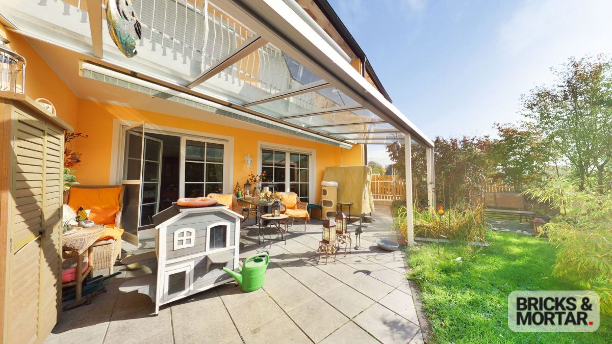 Immobilienangebot - Eurasburg - Alle - Nicht alltägliches Einfamilienhaus mit außergewöhnlichem Platzangebot und Einliegerwohnung