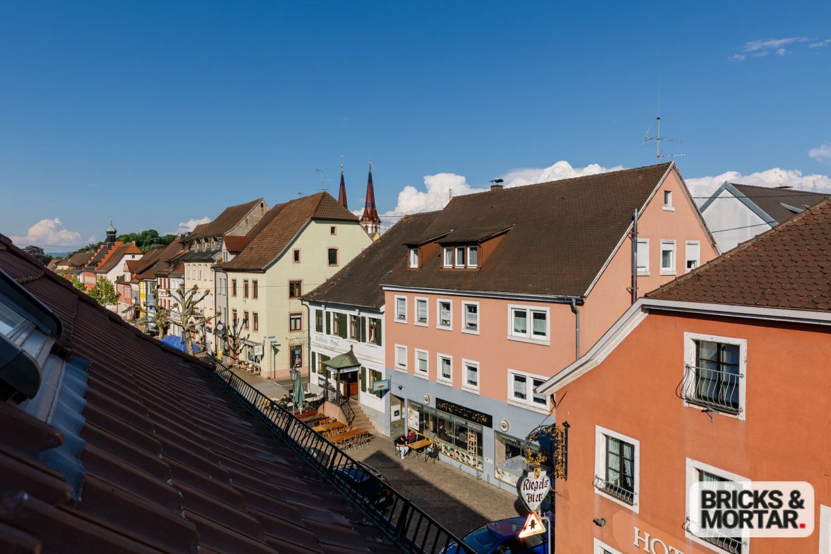Immobilienangebot - Kenzingen - Alle - Charmantes Wohn- und Geschäftshaus im Herzen von Kenzingen
