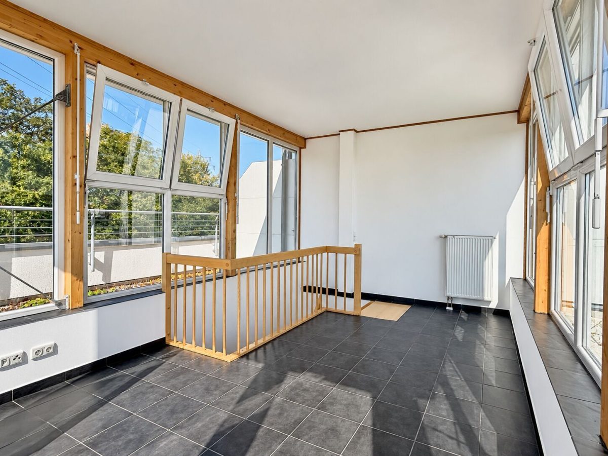 Immobilienangebot - Augsburg - Alle - Moderne Maisonette mit Dachterrasse & Balkon in Augsburg | 142,73 m² | 4 Zimmer | TG-Stellplatz