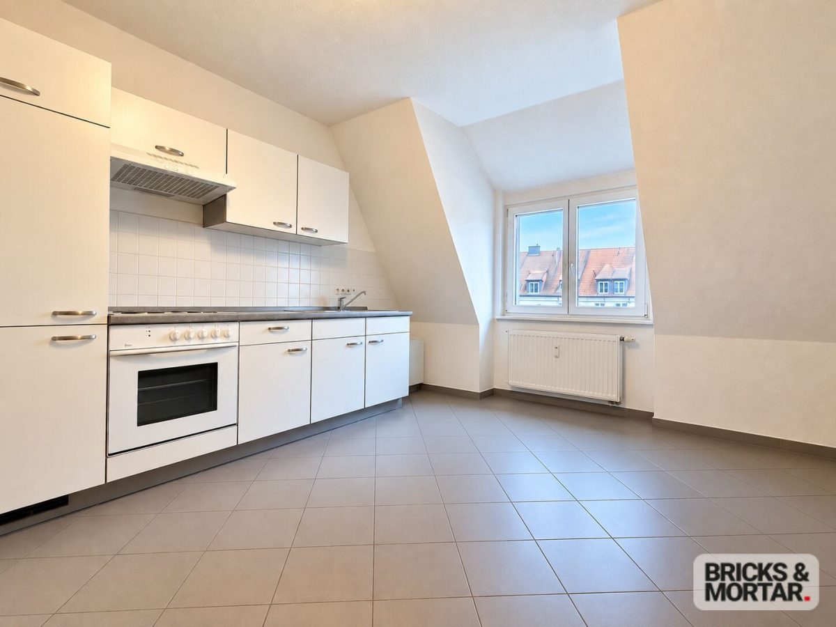 Immobilienangebot - München - Alle - Kapitalanleger aufgepasst! Top gepflegte Wohnung mit großer Küche