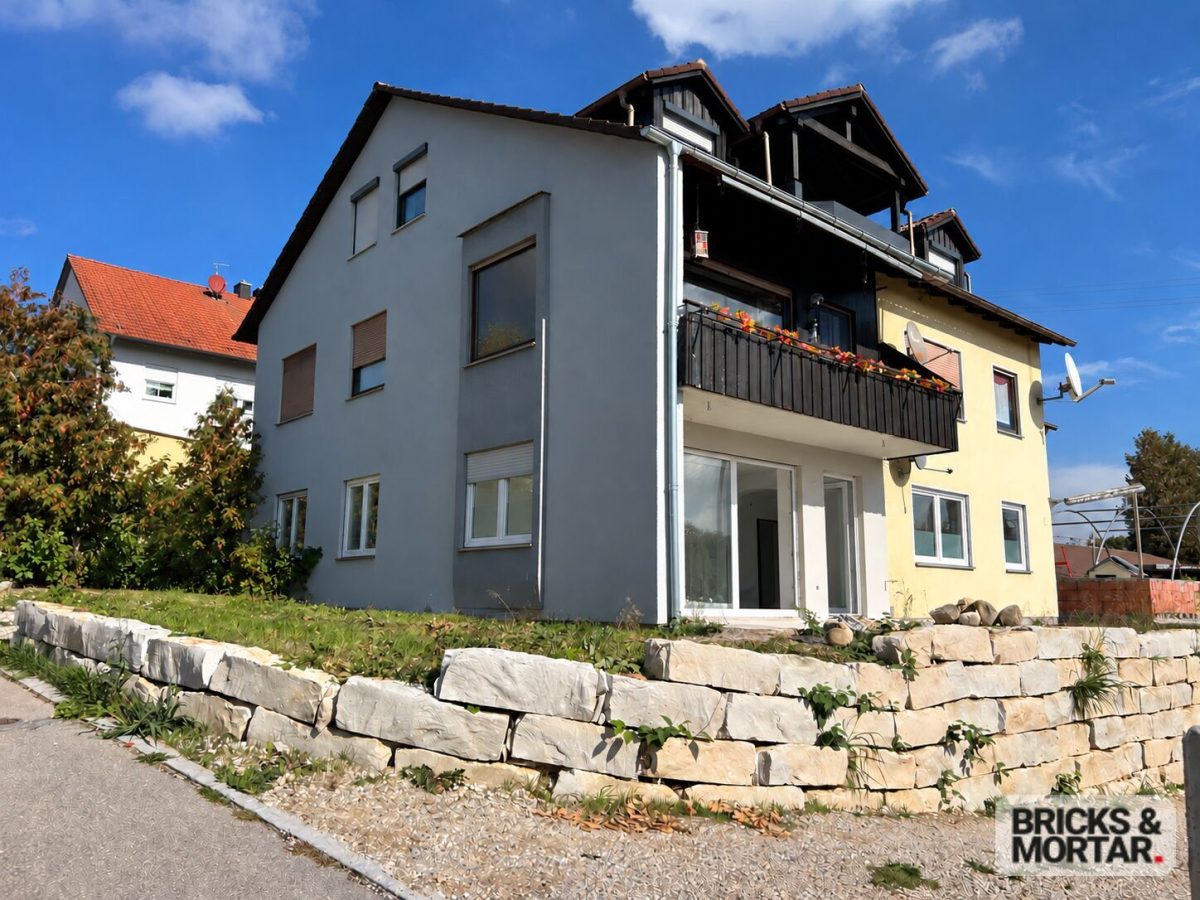 Immobilienangebot - Eurasburg - Alle - Großzügige 4-Zimmer-Wohnung mit Terrasse und Garten