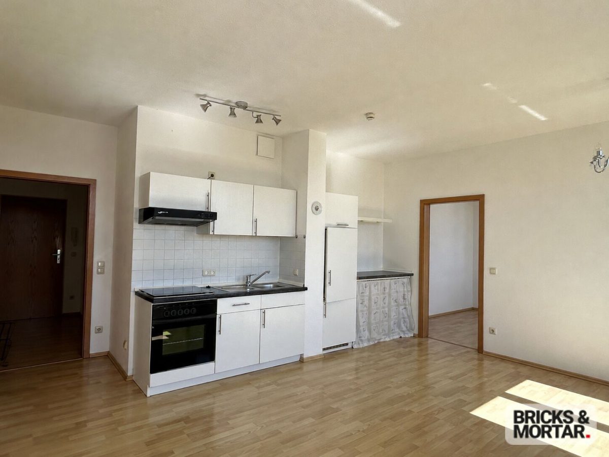 Immobilienangebot - Augsburg - Alle - Attraktive, sehr helle 2 Zimmer-Wohnung mit TG-Stellplatz im Stadtzentrum Augsburg