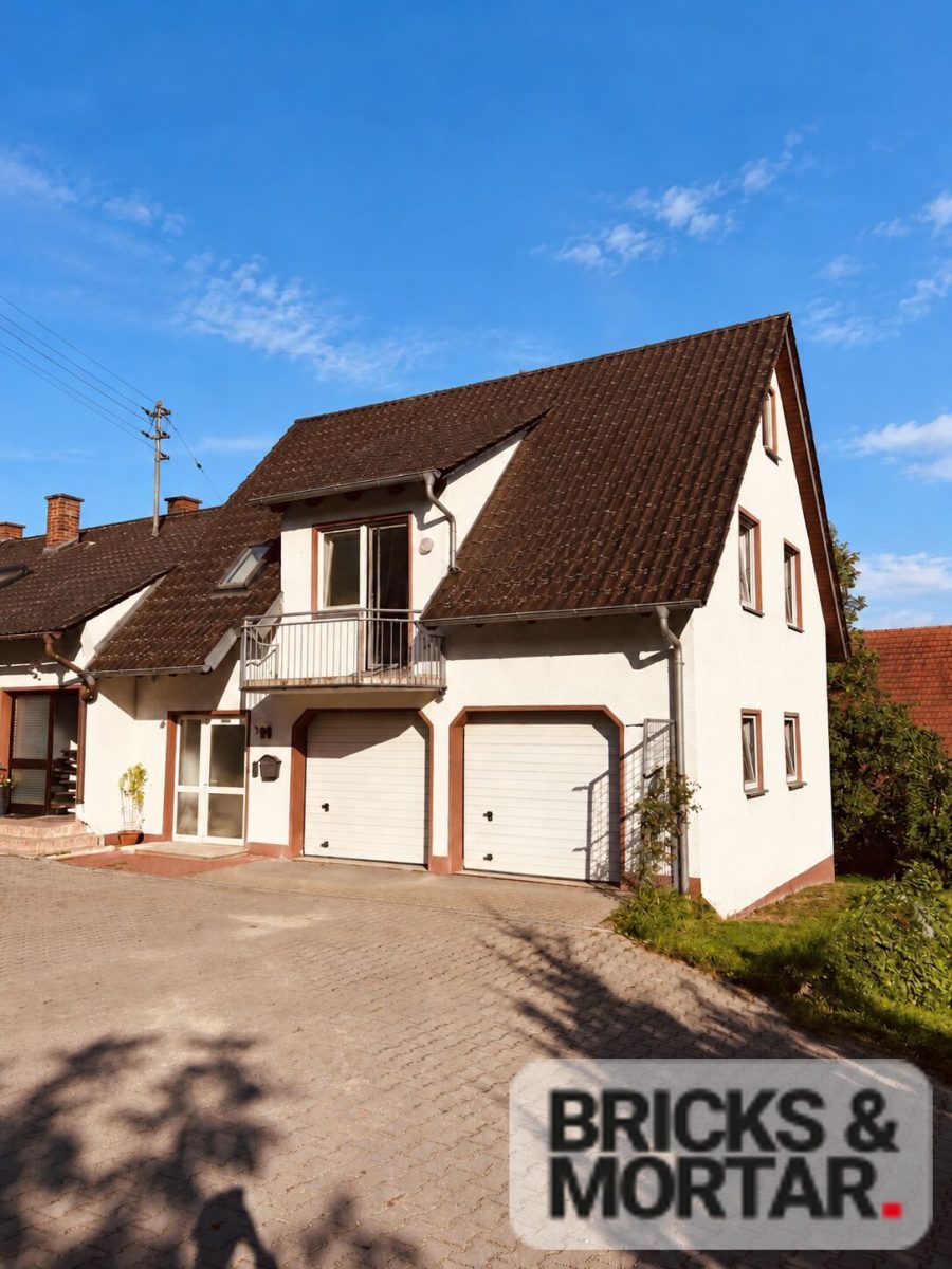 Immobilienangebot - Binswangen - Alle - Maisonettewohnung mit besonderem Raumangebot, Balkon und Doppelgarage  -sofort bezugsfrei-