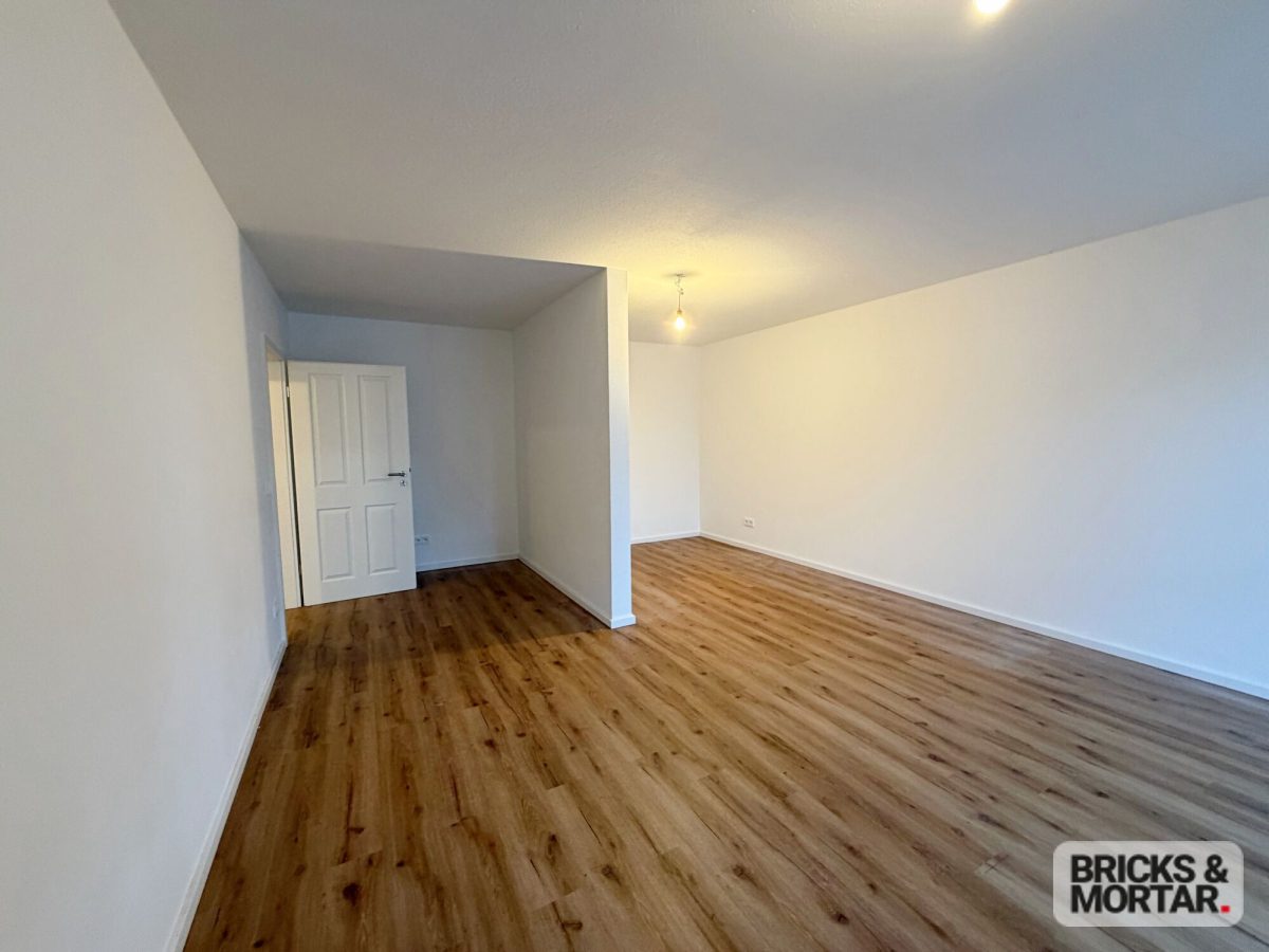 Immobilienangebot - Kempten - Alle - Frisch saniert mitten in Kempten – 1-Zimmer-Wohnung mit Balkon, Aufzug und neuer Einbauküche