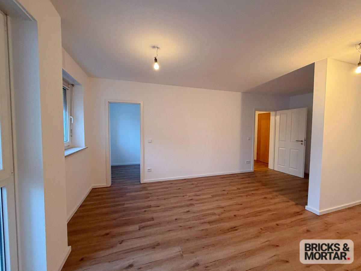 Immobilienangebot - Kempten - Alle - Frisch saniert mitten in Kempten – 1-Zimmer-Wohnung mit Balkon, Aufzug und neuer Einbauküche