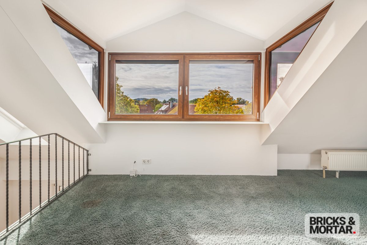 Immobilienangebot - Neumarkt i.d.OPf. - Alle - Bezugsfertige Maisonette mit Galerie auf 118 m² | Südbalkon | Hochwertige Küche | TG-Stellplatz