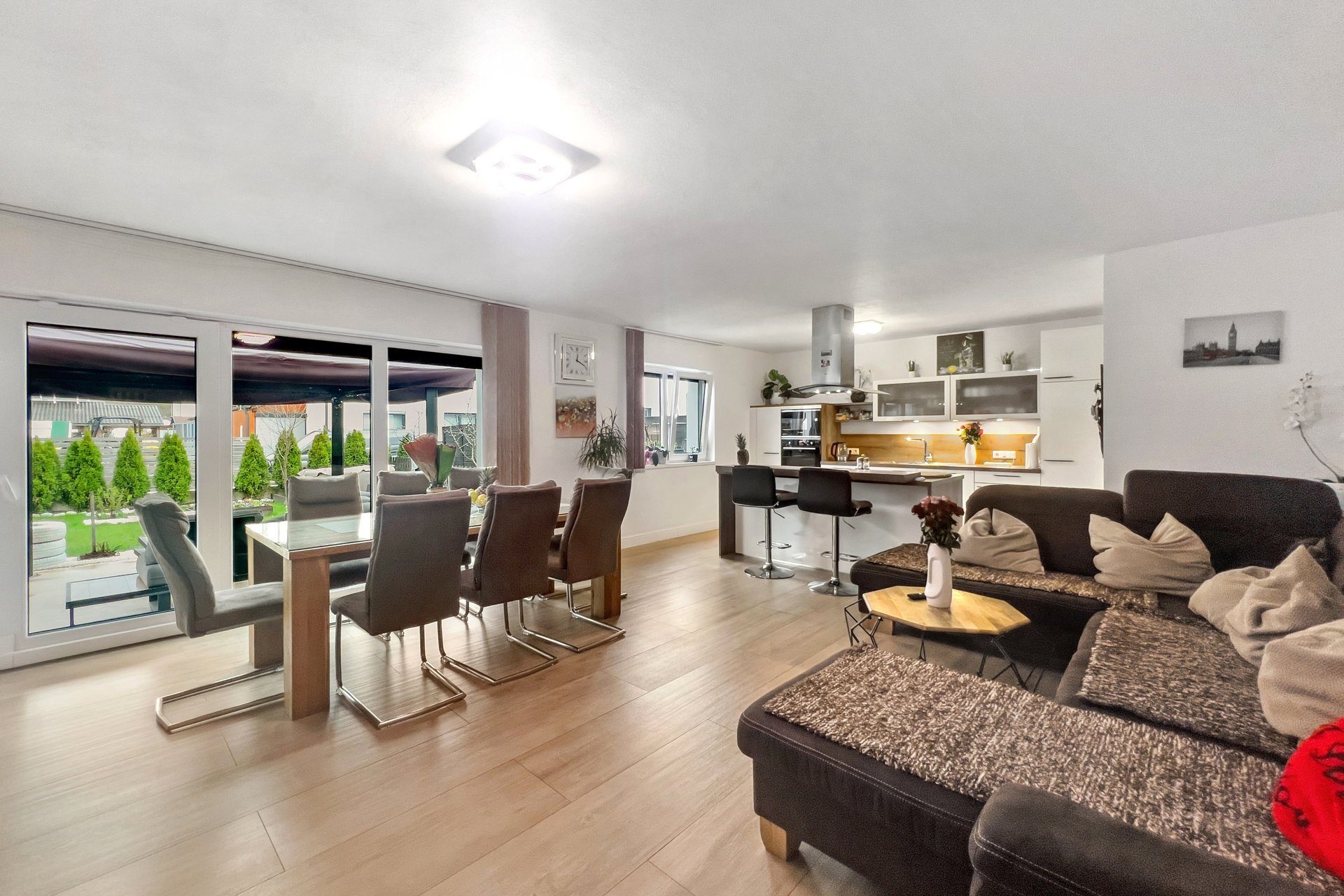 Immobilienangebot - Mattighofen - Alle - Wie NEU: Stadtoase im Zentrum von Mattighofen