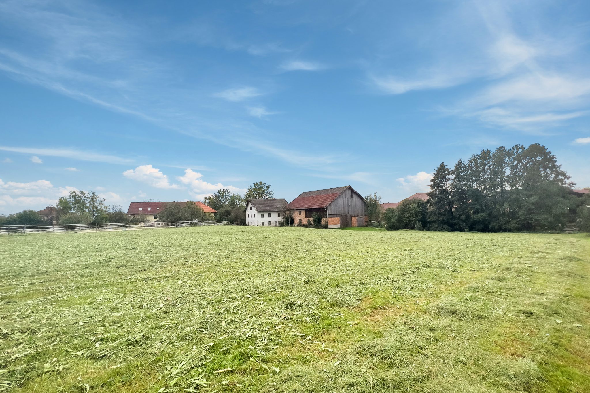 Immobilienangebot - Tarsdorf - Alle - Willkommen in Tarsdorf - Erschaffen Sie Ihr eigenes Paradies