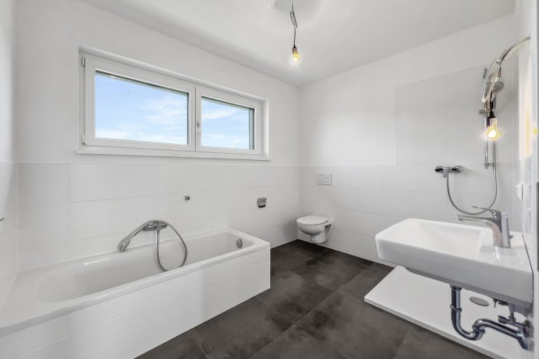 Immobilienangebot - Sankt Georgen am Fillmannsbach - Alle - ENERGIEEFFIZIENTES WOHNEN IN RUHIGER LAGE – MODERNE DOPPELHAUSHÄLFTE MIT GARTEN UND TERRASSE