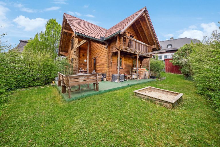 Immobilienangebot - Nußdorf am Haunsberg - Alle - GEPFLEGTES EINFAMILIENHAUS IN NUSSDORF AM HAUNSBERG