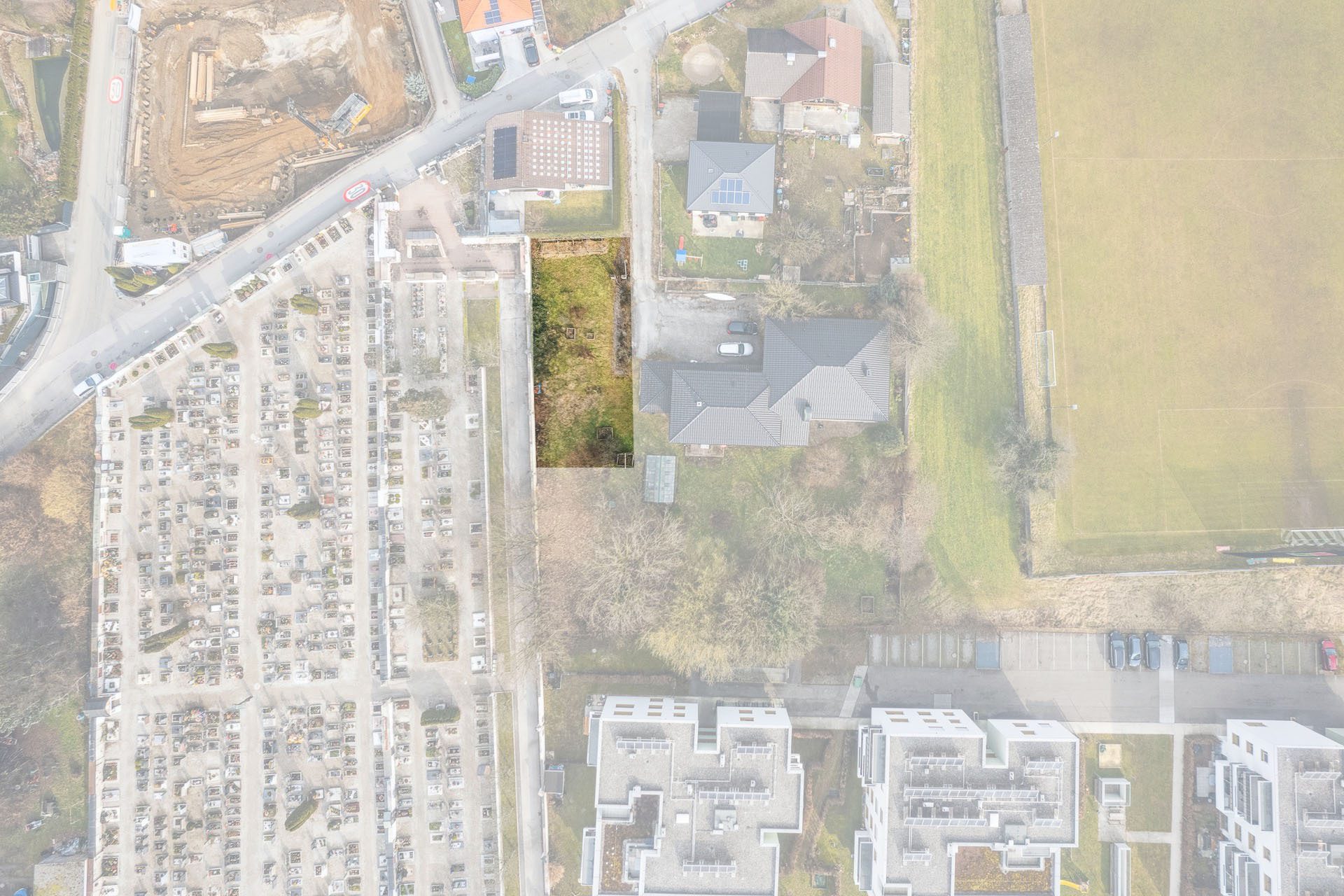 Immobilienangebot - Oberndorf bei Salzburg - Alle - GRUNDSTÜCK FÜR GARAGENPROJEKT IM ZENTRUM VON OBERNDORF BEI SALZBURG