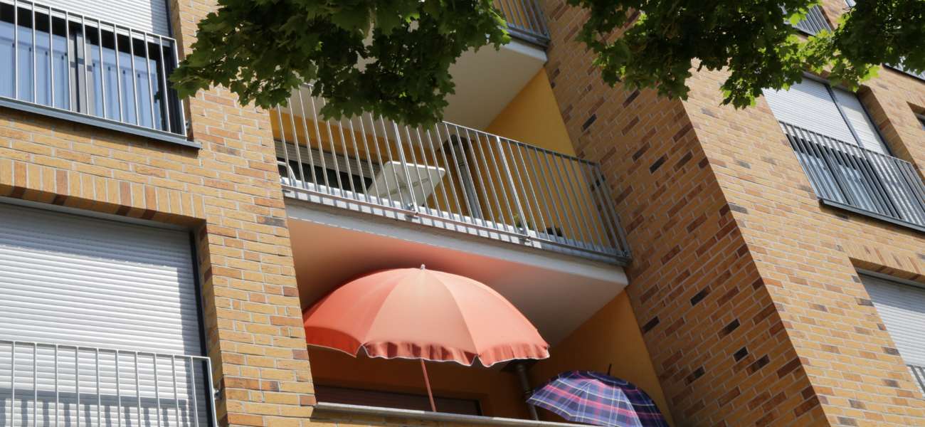 Sichtschutz am Balkon – darauf sollten Sie achten