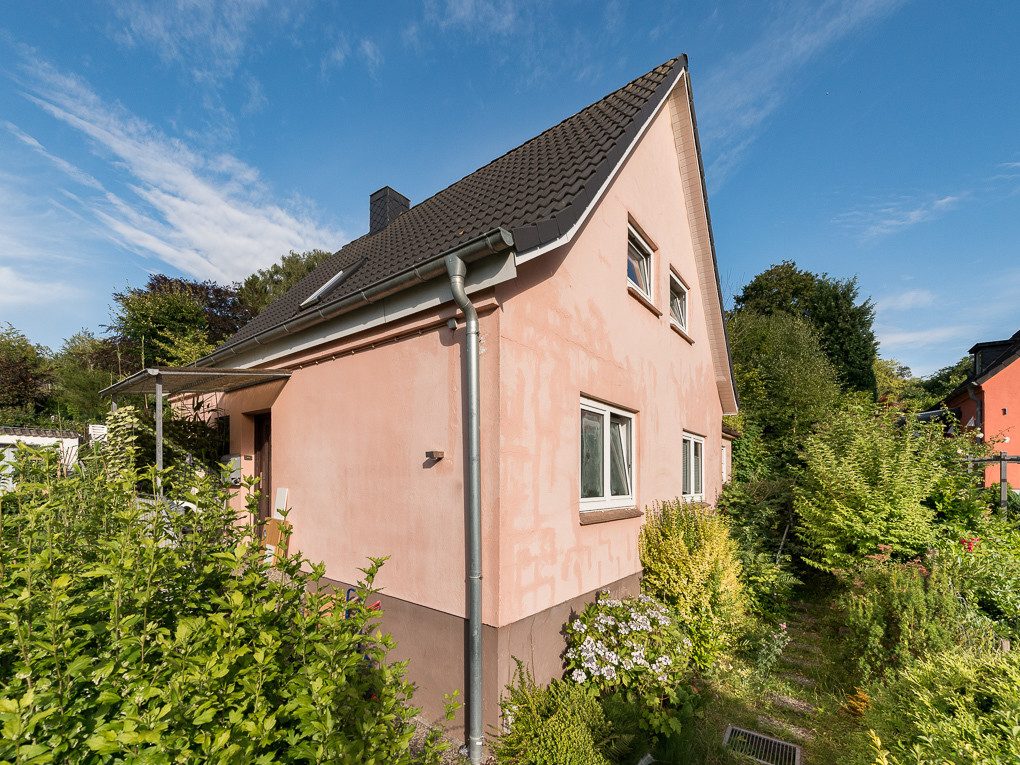 Immobilienangebot - Glücksburg - Alle - Sanierungsobjekt auf schönem Grundstück in Glücksburg