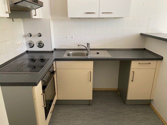 Immobilienangebot - Flensburg - Alle - 2,0-Zimmer-Wohnung, Frösleeweg 1B, 2. OG
                ! Bitte bewerben Sie sich online !