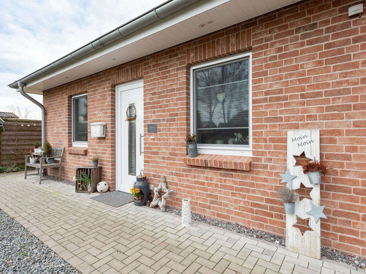 Immobilienangebot - Högel - Alle - Alles auf einer Ebene - neuwertige Doppelhaushälfte in Högel