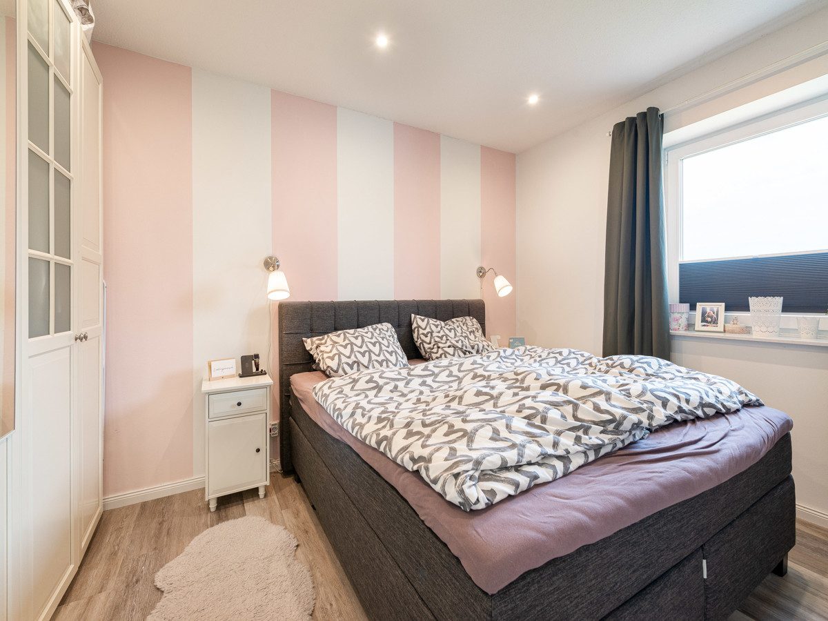 Immobilienangebot - Högel - Alle - Alles auf einer Ebene - neuwertige Doppelhaushälfte in Högel