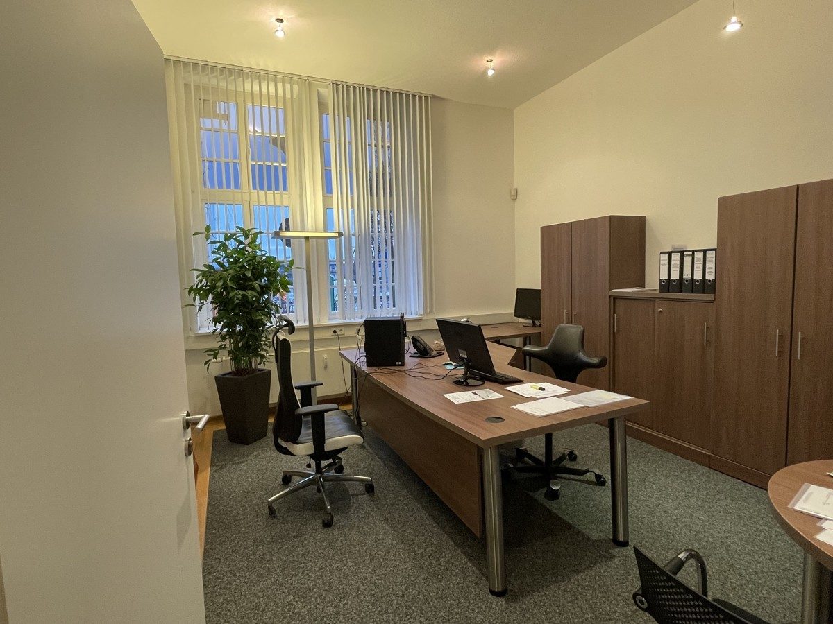 Immobilienangebot - Flensburg / Mürwik - Alle - Attraktive Gewerbefläche in der Marina Sonwik!