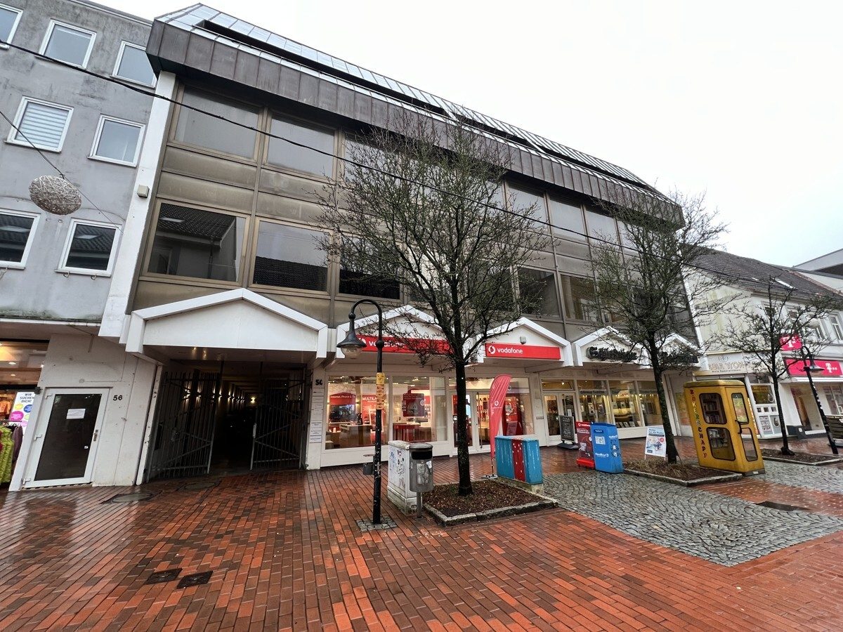 Immobilienangebot - Schleswig - Alle - Provisionsfrei für den neuen Mieter! Bürofläche in zentraler Lage!