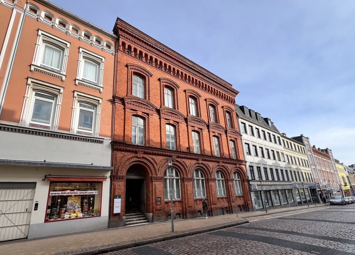 Immobilienangebot - Flensburg - Alle - Provisionsfrei! Historisches Wohn- und Geschäftshaus mit Abschreibungsmöglichkeiten!