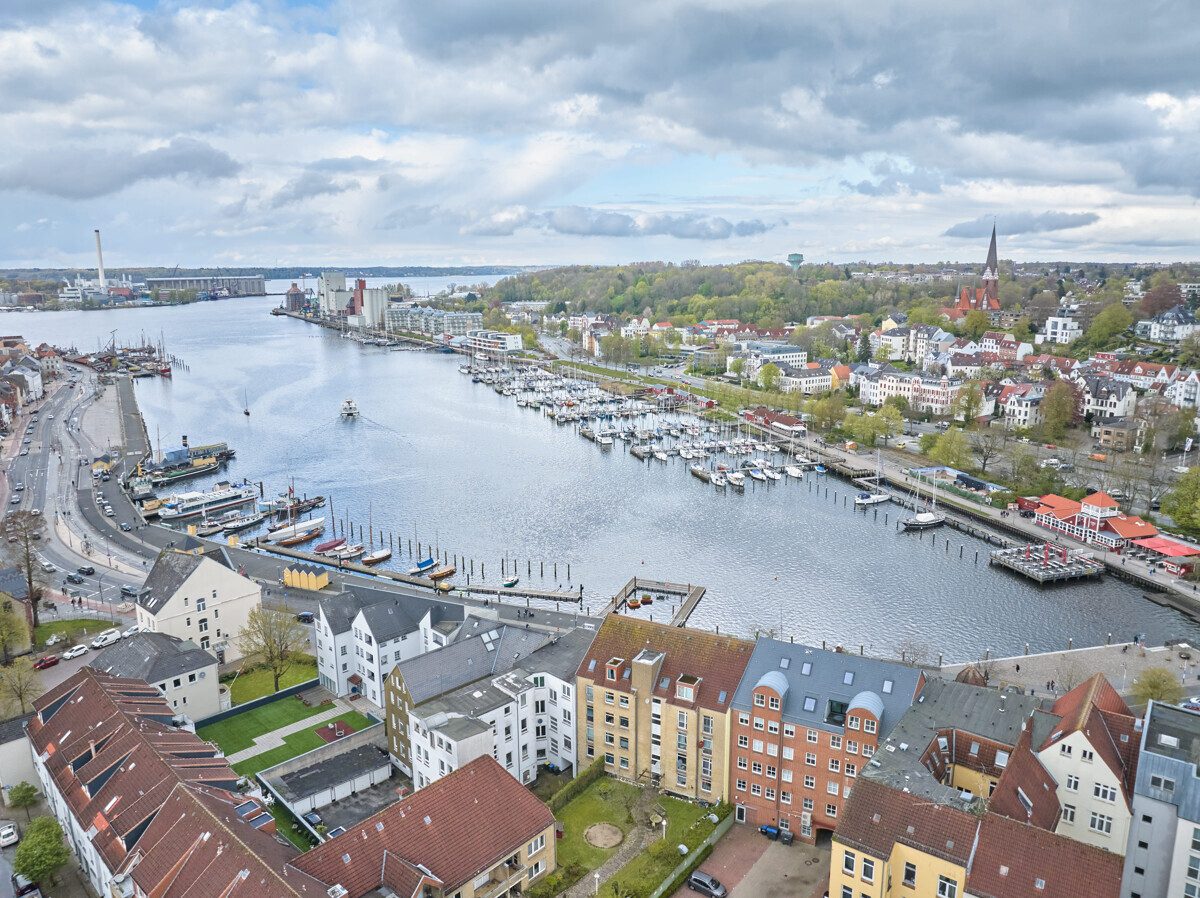 Immobilienangebot - Flensburg - Gewerbe & Investment - Wohn- und Geschäftshaus an der Flensburger Hafenspitze!