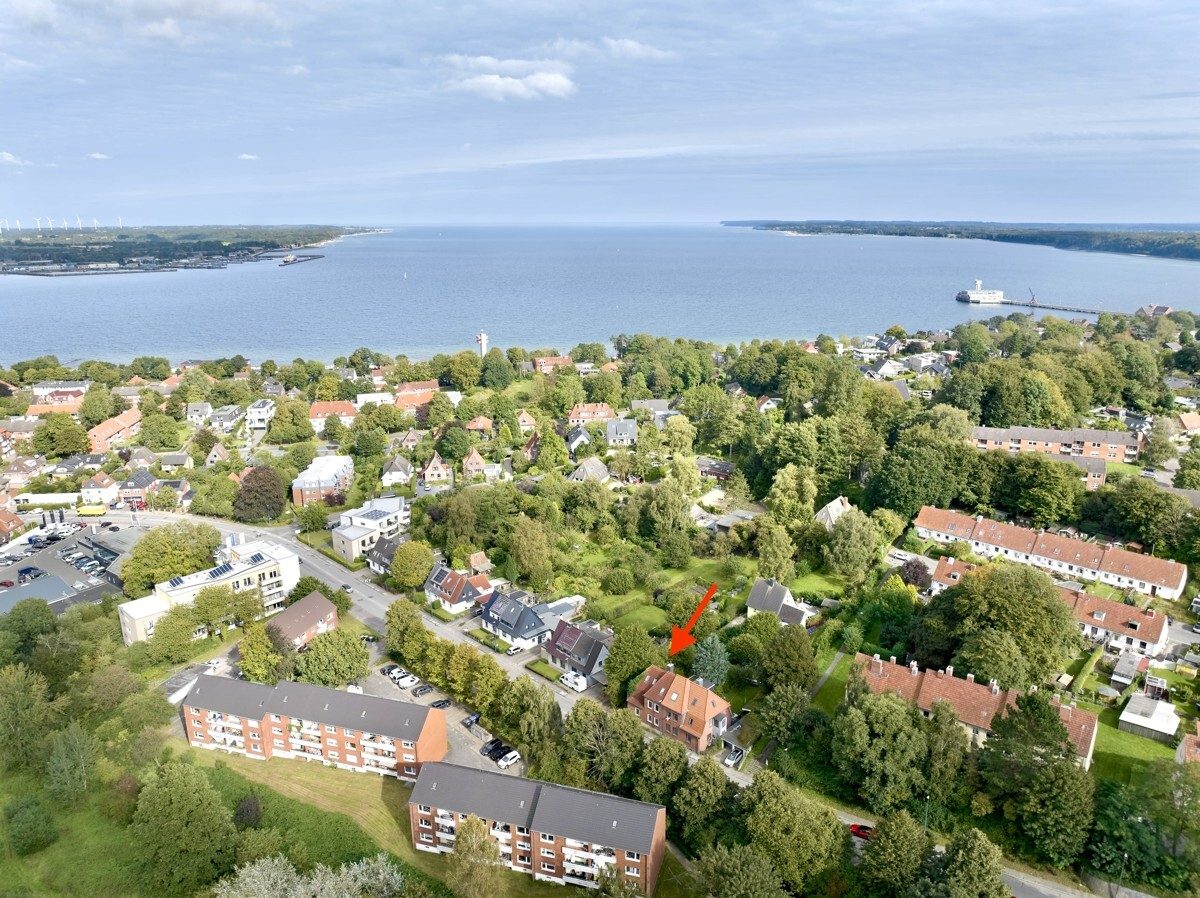Immobilienangebot - Eckernförde - Wohnen - Doppelhaushälfte für DIY-Enthusiasten!