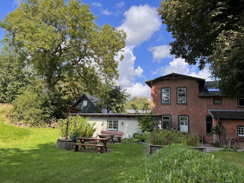 Immobilienangebot - Mittelangeln - Wohnen - Laufend investiert! Tolles Anwesen auf dem Land