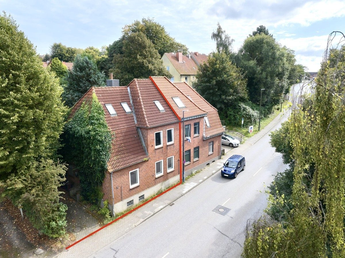Immobilienangebot - Eckernförde - Wohnen - Zwei Wohnungen, ein Haus, für DIY-Enthusiasten!