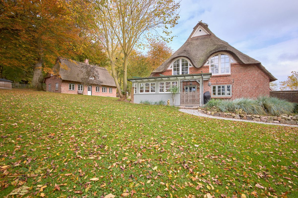 Immobilienangebot - Westerholz - Alle - Traumhaftes Anwesen in Wassernähe – Natur pur mit altem Baumbestand