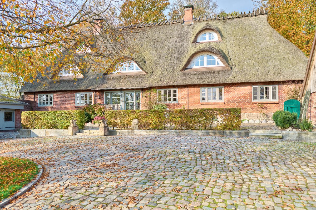 Immobilienangebot - Westerholz - Alle - Traumhaftes Anwesen in Wassernähe – Natur pur mit altem Baumbestand
