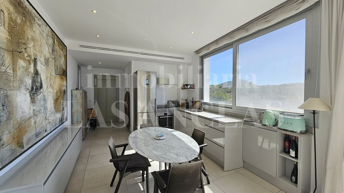 Immobilienangebot - Prat De Jesus - Alle - Penthouse mit Dachterrasse und Blick bis Dalt Vila