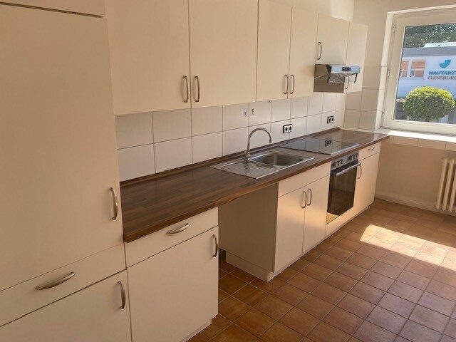 Immobilienangebot - Flensburg - Alle - 3,0-Zimmer-Wohnung, Marrensdamm 1, 1. OG
        !! Bitte bewerben Sie sich online !!