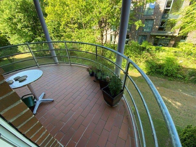 Immobilienangebot - Flensburg - Alle - 2,0-Zimmer-Wohnung, Twedter Feld 16, 2. OG
              ! Bitte bewerben Sie sich online !