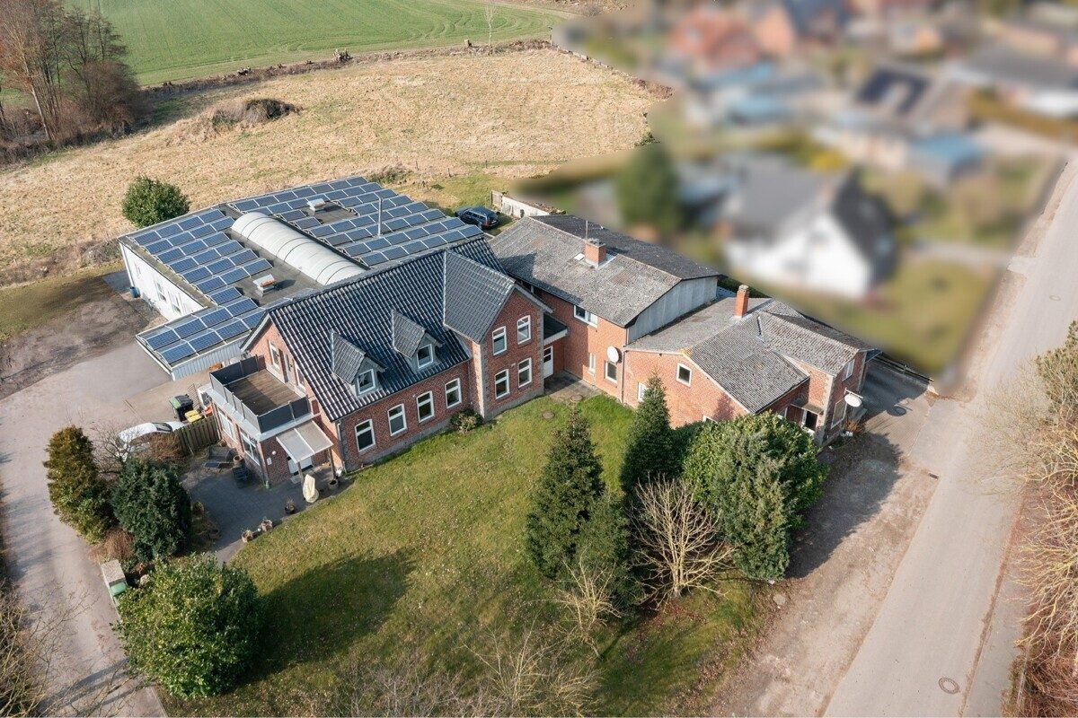 Immobilienangebot - Hasselberg / Kieholm - Alle - Vielseitig nutzbare Wohnanlage mit Baurecht für 6 weitere EFH oder DHH nahe Kappeln a,.d. Schlei